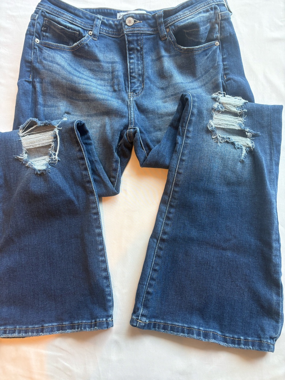 Women’s Kancan Distressed flared jeans. Size 30